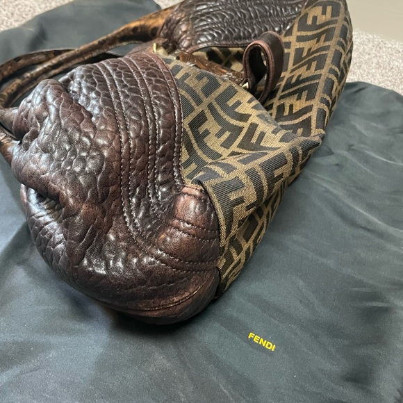 Fendi Brown and Black Hobo Bag - Picture 4 of 9
